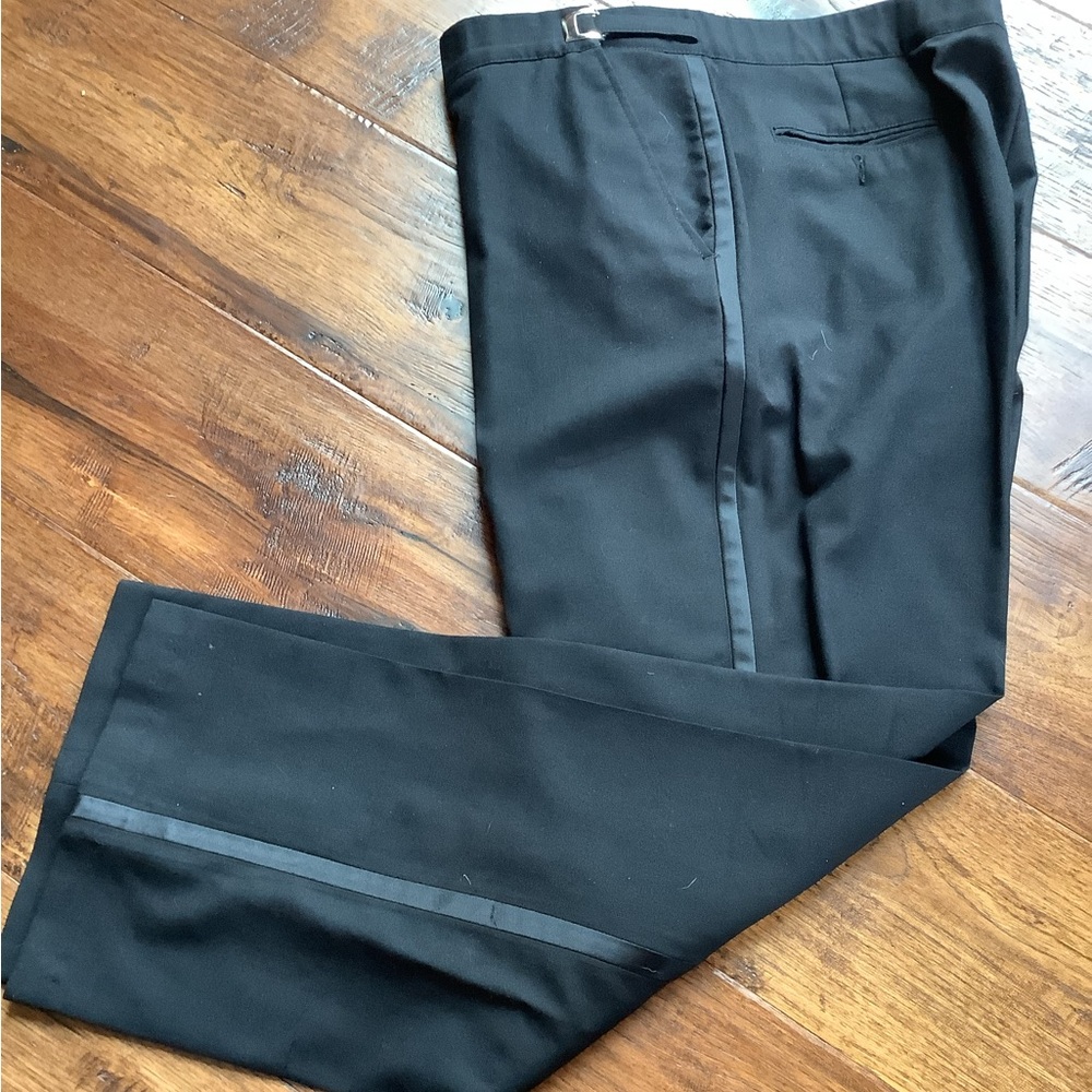 SAVVI. MENS SOLID BLACK TUXEDO PANTS. 42/43/44. 100% WOOL.